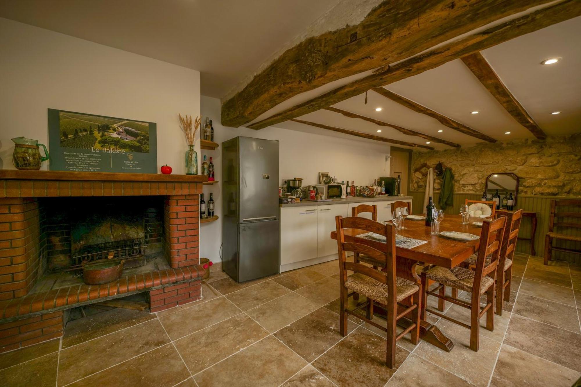 Chateau Baleste - 2 * Montesquieu (Lot-et-Garonne)